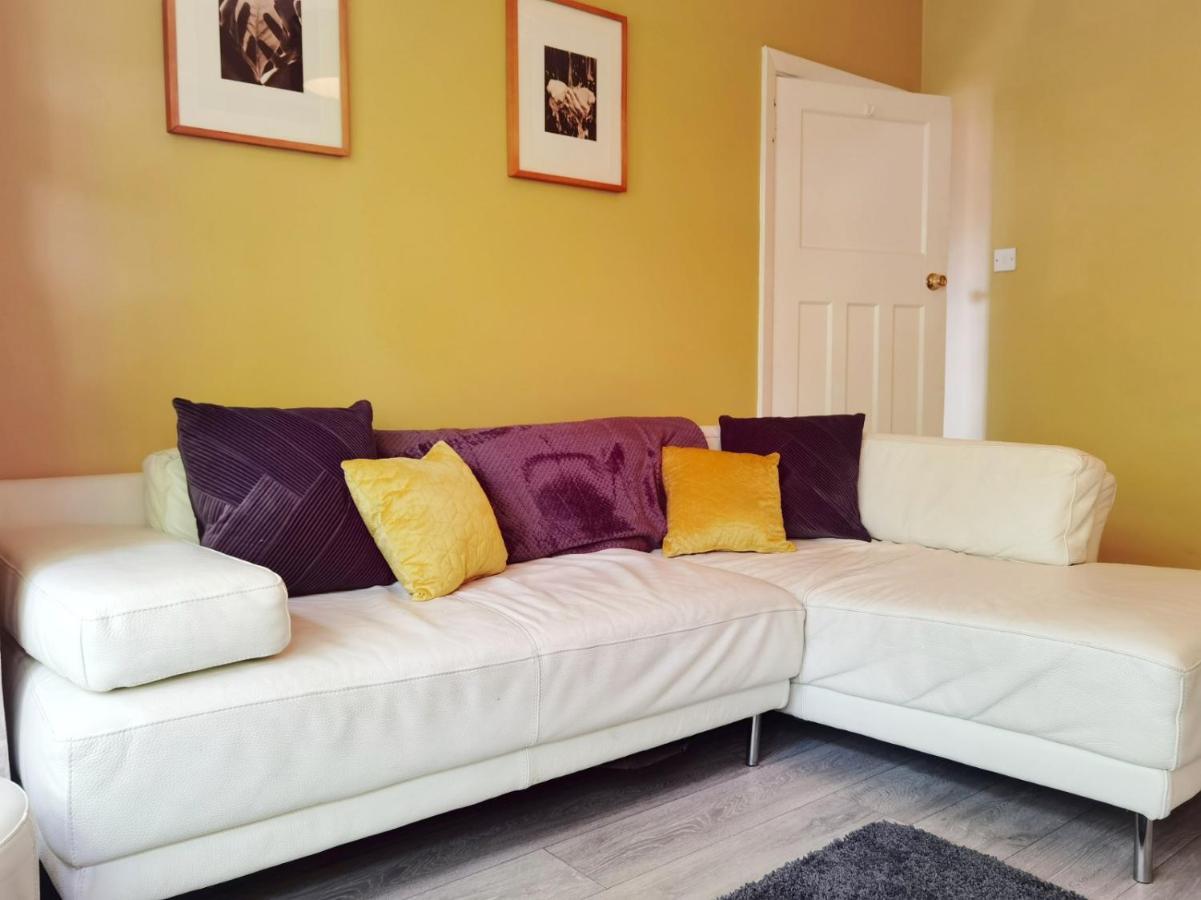 Perry Road, Beautiful Large House Available For Guests And Contractors Parking Wifi Villa Nottingham Buitenkant foto