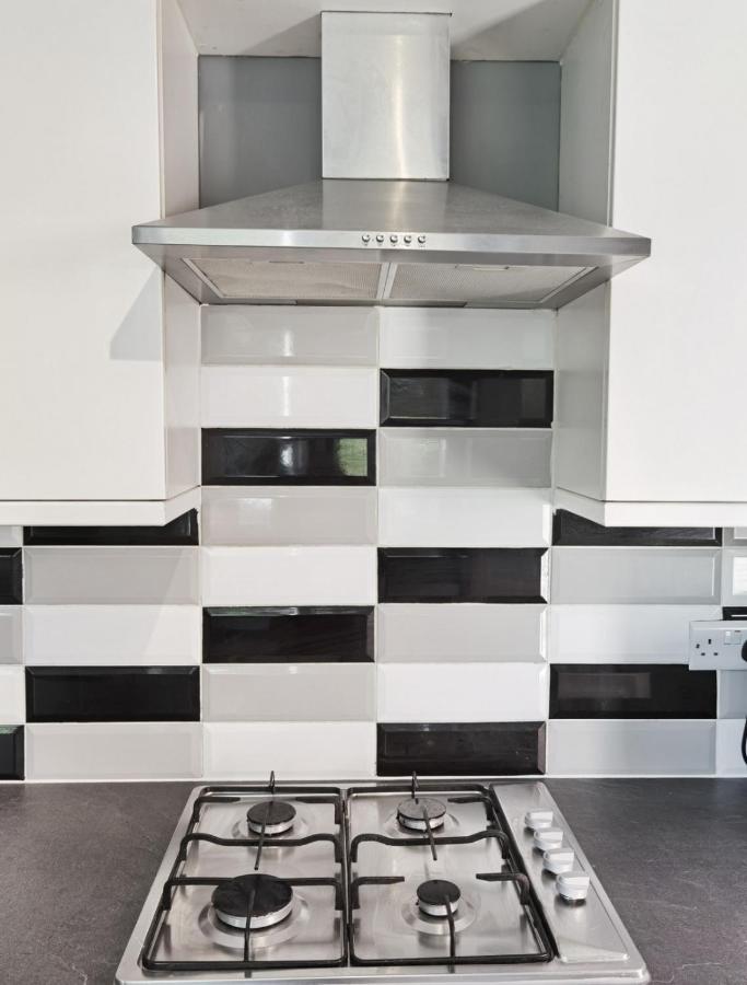 Perry Road, Beautiful Large House Available For Guests And Contractors Parking Wifi Villa Nottingham Buitenkant foto